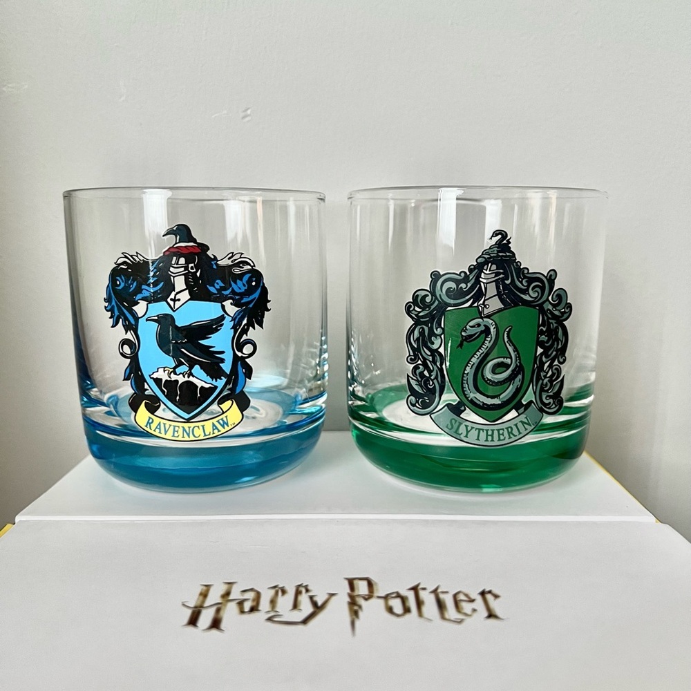 JoyJolt Harry Potter House Pride Short Drinking Glasses - Set of 4 NIB - Picture 6 of 9